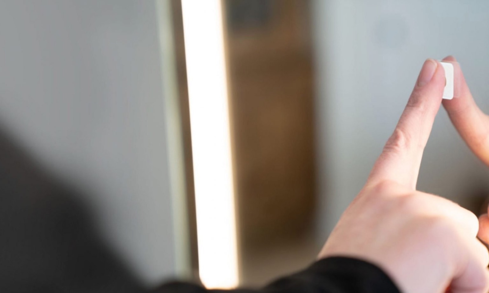 Séura lighted mirror upgrade options